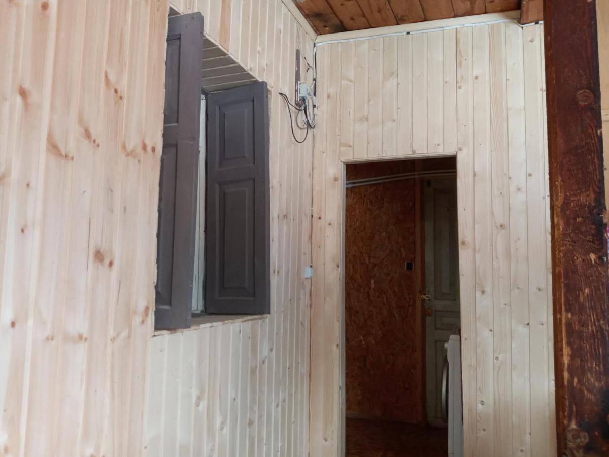 Koba Qaldanis Guest House Adishi Екстер'єр фото